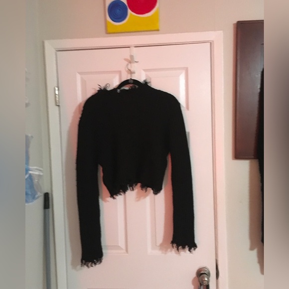 Crop frayed black sweater - Picture 3 of 7